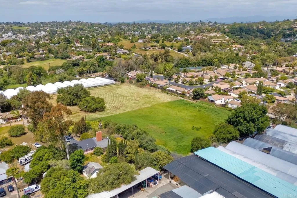 https://cdn.realtyfeed.com/cdn/127/306429065/9159c5c8b8442b007e21d532ce2c79d3.webp