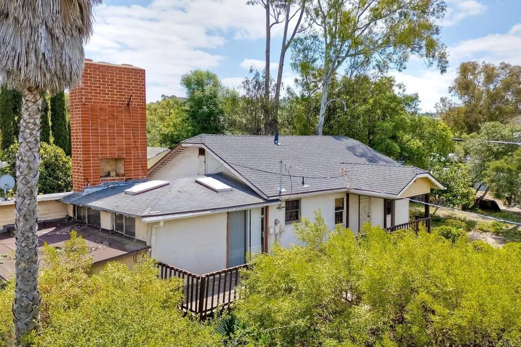 https://cdn.realtyfeed.com/cdn/127/306429065/b38391f50f2e8a569e785d031beabb89.webp