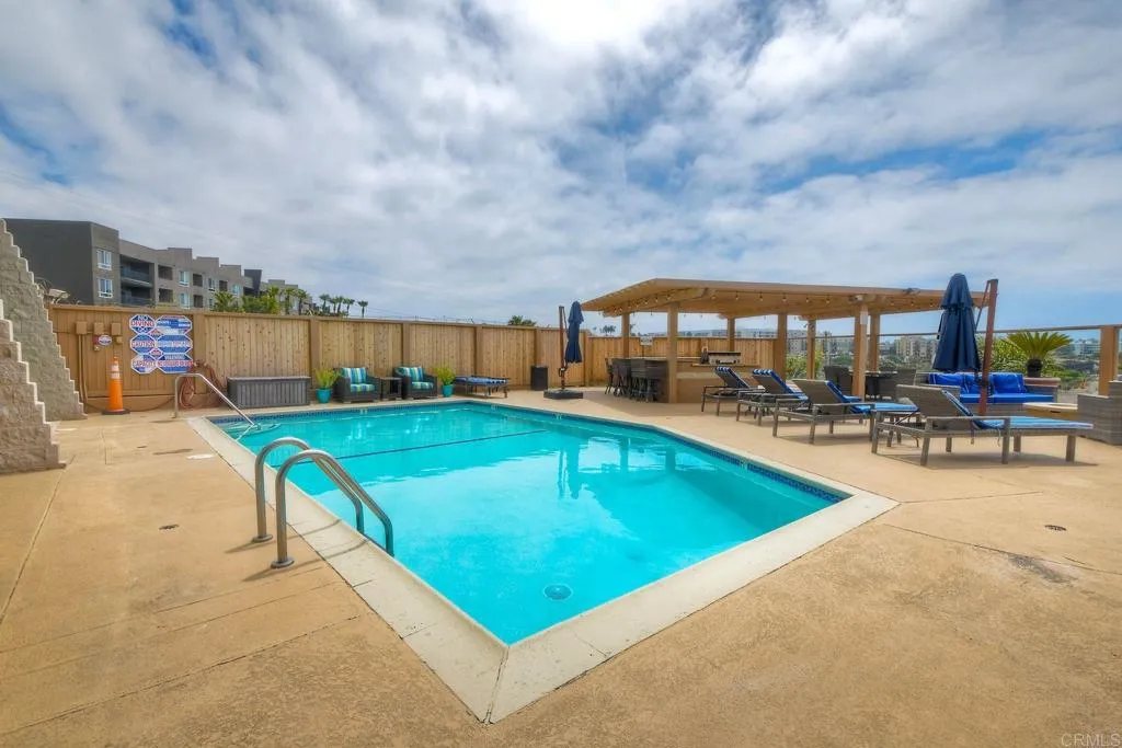 https://cdn.realtyfeed.com/cdn/127/306429410/fe1be10fabee93e44c21ec075d8df1a3.webp