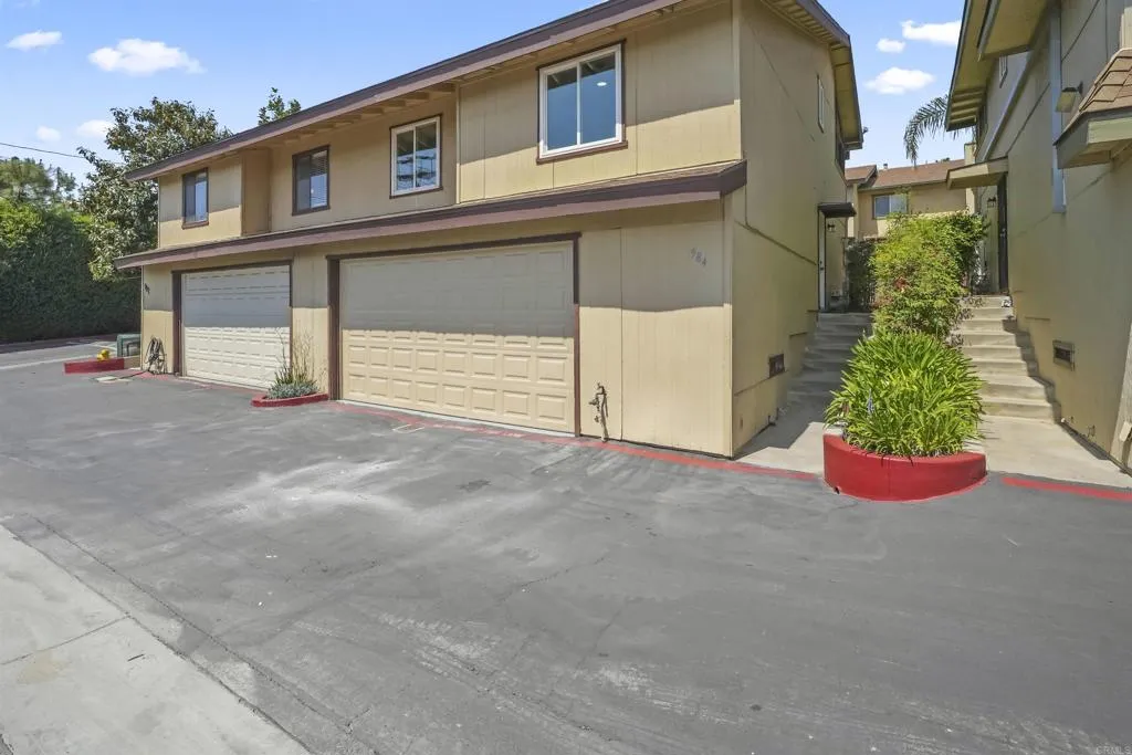 https://cdn.realtyfeed.com/cdn/127/306429481/25daa7799602323027fc642c2a555f6b.webp