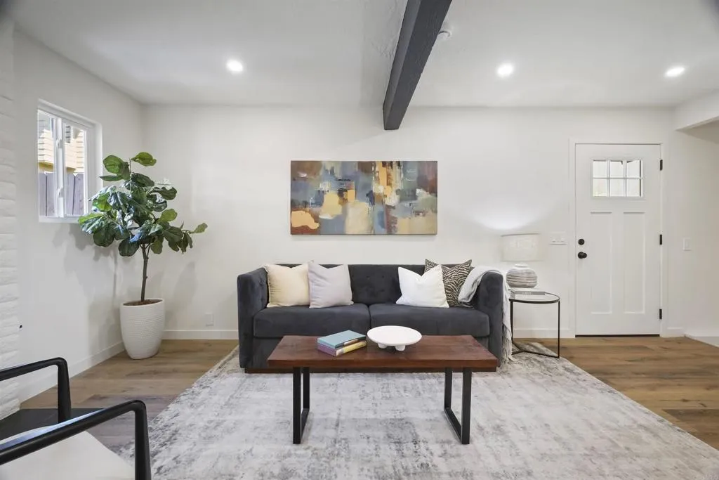 https://cdn.realtyfeed.com/cdn/127/306429481/b729dc427f3106e35c564d13573b80ef.webp