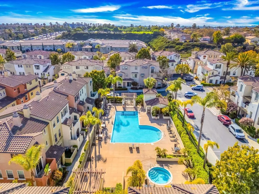 https://cdn.realtyfeed.com/cdn/127/306429519/33680a865b3bfde6233c56bcf3e51878.webp
