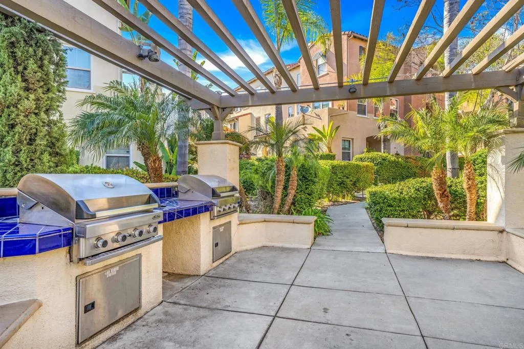 https://cdn.realtyfeed.com/cdn/127/306429519/5453565d6f250b18c385173e9b0c68c5.webp