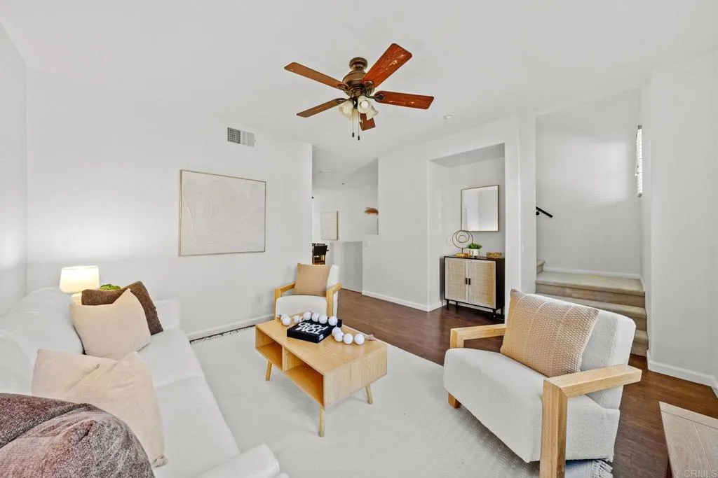 https://cdn.realtyfeed.com/cdn/127/306429519/5e9cdfa801d3cf0d697e5d7dbb2d6c6d.webp