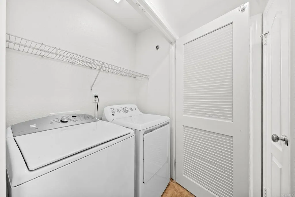 https://cdn.realtyfeed.com/cdn/127/306429519/6525b8db34c6c0177f9fb49fa32793c1.webp