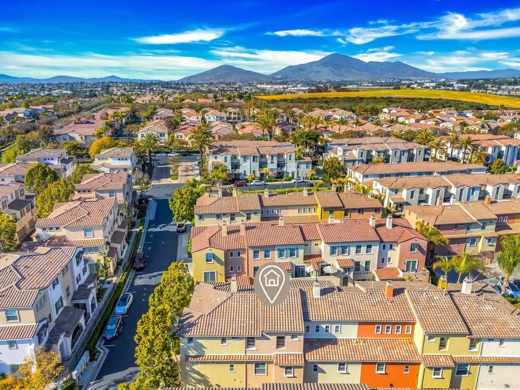 https://cdn.realtyfeed.com/cdn/127/306429519/6c70e33f89d282064077ffc5e88731a4.webp