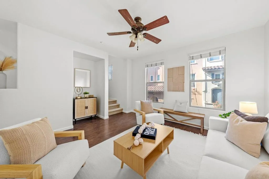 https://cdn.realtyfeed.com/cdn/127/306429519/a4aebe15ec063c1636d40acaedd00f4e.webp