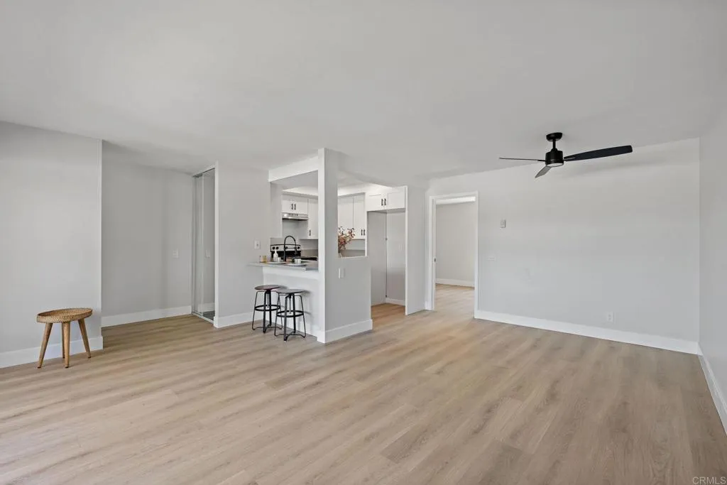 https://cdn.realtyfeed.com/cdn/127/306429528/e16171ae70153398c96f0a5105f97bf7.webp