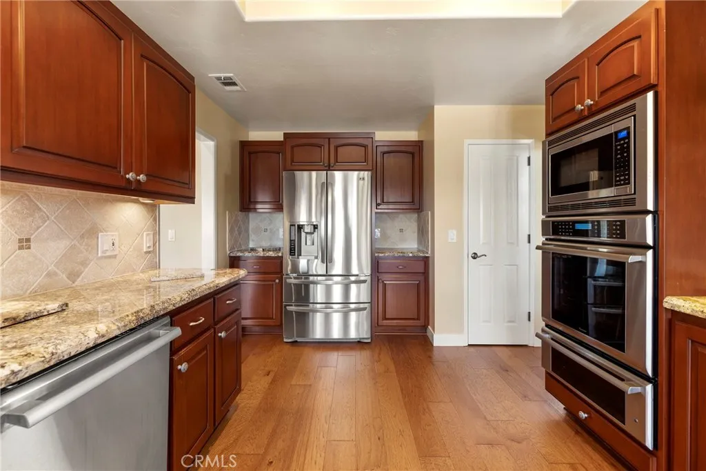https://cdn.realtyfeed.com/cdn/127/306429592/376fcdeea0776aab7b4e73ba13ad36b3.webp