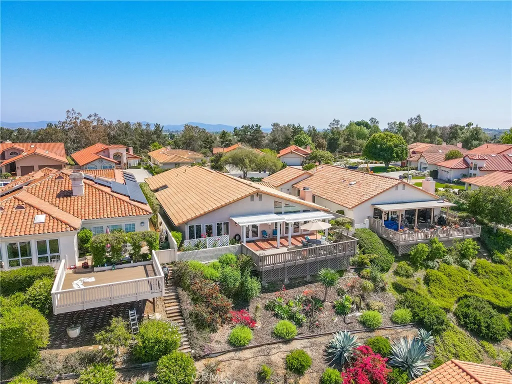 https://cdn.realtyfeed.com/cdn/127/306429592/37f8ae019d66b90a4813ad9a998eacbb.webp