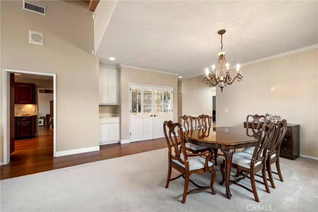https://cdn.realtyfeed.com/cdn/127/306429592/3e99ff0412e60ffb3784414d84774c92.webp