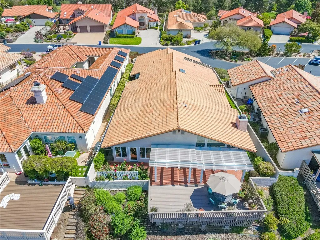 https://cdn.realtyfeed.com/cdn/127/306429592/420bfc470789440618357b6af7aec2f9.webp