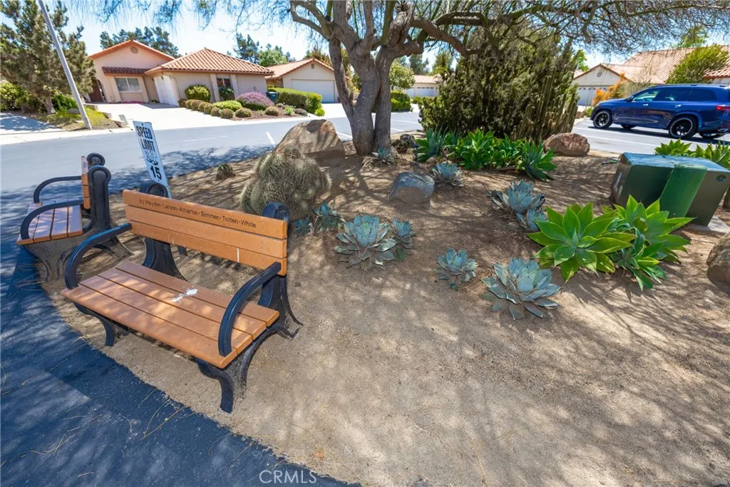 https://cdn.realtyfeed.com/cdn/127/306429592/58f38ac46554d87563bae5c264466d37.webp