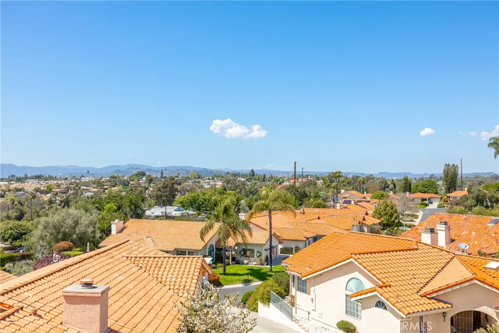 https://cdn.realtyfeed.com/cdn/127/306429592/a2be15996266262f2196c629936ed3f4.webp