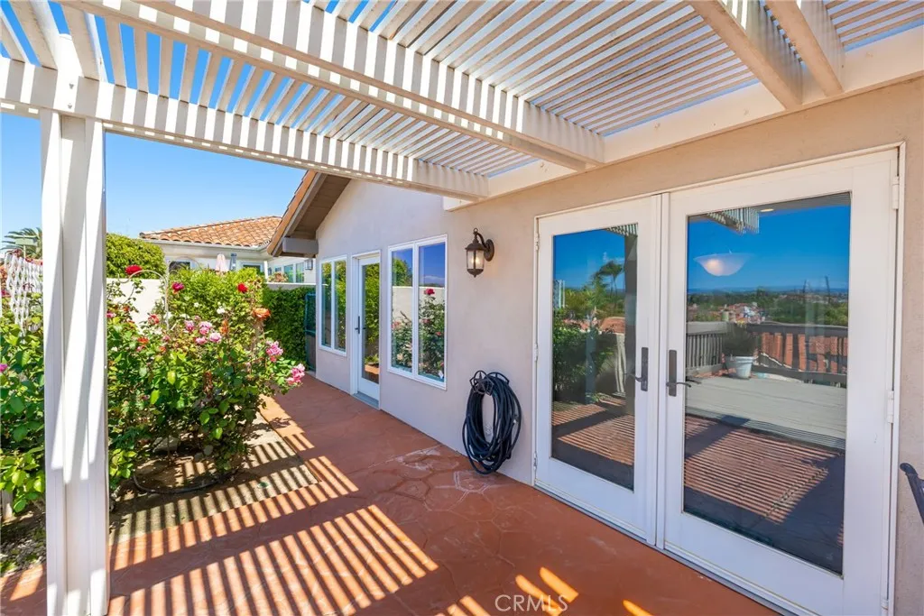 https://cdn.realtyfeed.com/cdn/127/306429592/c418acc79ce04d8713021bf43eb8f235.webp