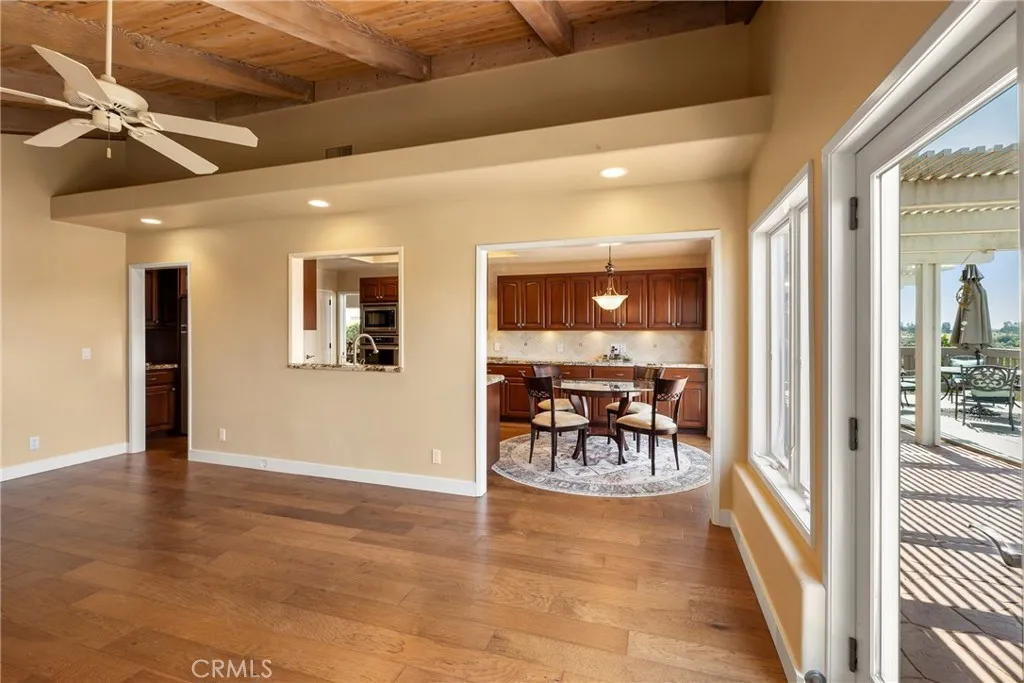 https://cdn.realtyfeed.com/cdn/127/306429592/fd1412e39a3a4d2fd4922aa25c384893.webp