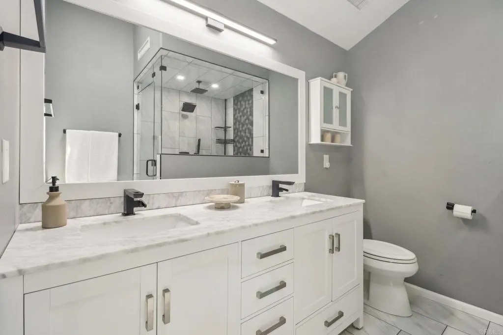 https://cdn.realtyfeed.com/cdn/127/306429601/fd5f88bd6fbfad384423099c96726732.webp