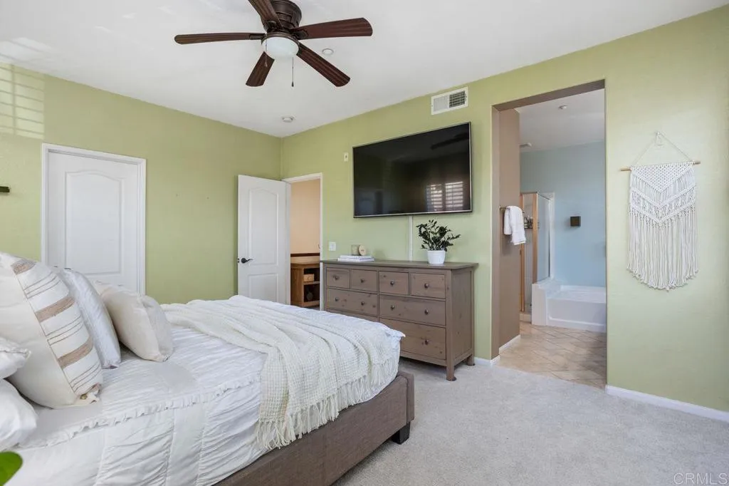 https://cdn.realtyfeed.com/cdn/127/306429617/59e2d4b41d8f07c7712920eff828a004.webp