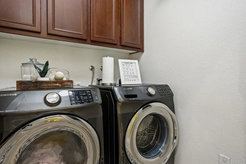 https://cdn.realtyfeed.com/cdn/127/306429617/6e25364359eb505a4672c0b99b771f31.webp