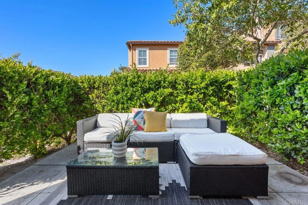 https://cdn.realtyfeed.com/cdn/127/306429617/72ac8b584d82ac417be8f0b997a4ce7f.webp