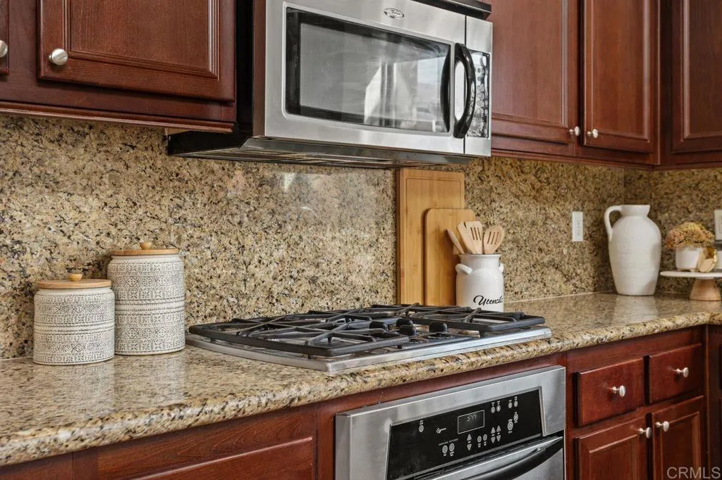 https://cdn.realtyfeed.com/cdn/127/306429617/93f30bfd2fea5535a300342ddc210b9e.webp