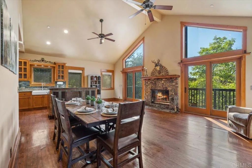 https://cdn.realtyfeed.com/cdn/127/306429740/128828ebd8d5238f3b3ded1fd0bdf0d8.webp