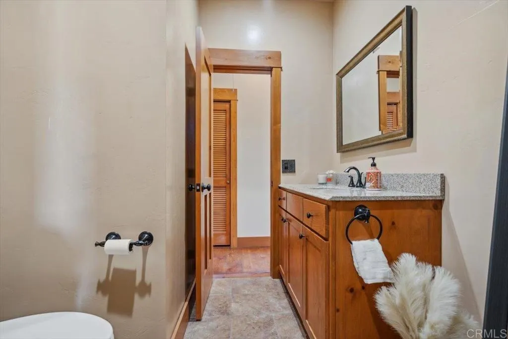 https://cdn.realtyfeed.com/cdn/127/306429740/1465134226d1300dae63ca7d0d941880.webp