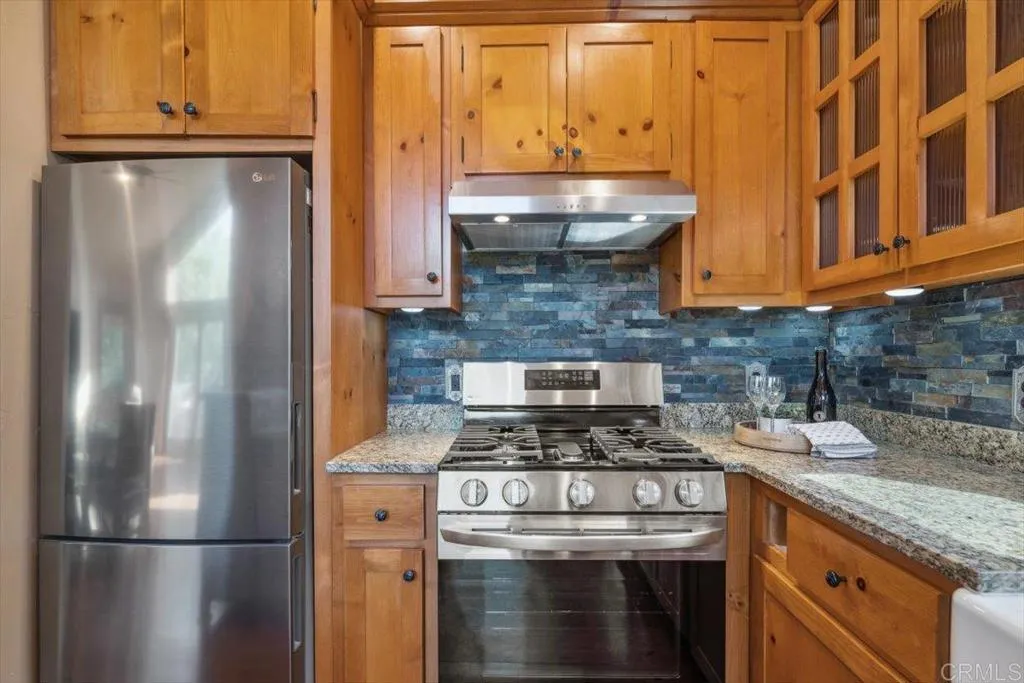 https://cdn.realtyfeed.com/cdn/127/306429740/29e372b7680bca0d761730ec4405ca98.webp