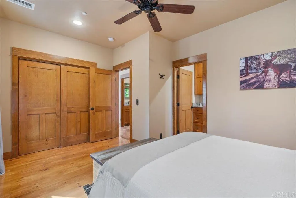 https://cdn.realtyfeed.com/cdn/127/306429740/abddf2a49dc9e36517e62dcc86676d61.webp