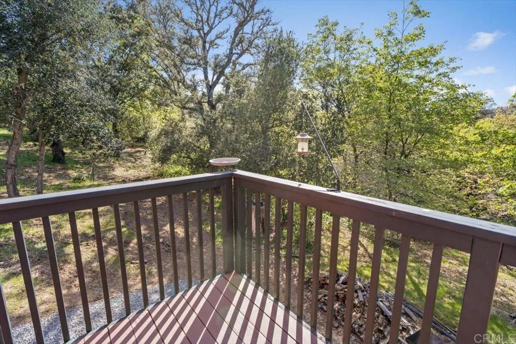 https://cdn.realtyfeed.com/cdn/127/306429740/e300e3f58adb9c6bec01cc582f00ac5f.webp
