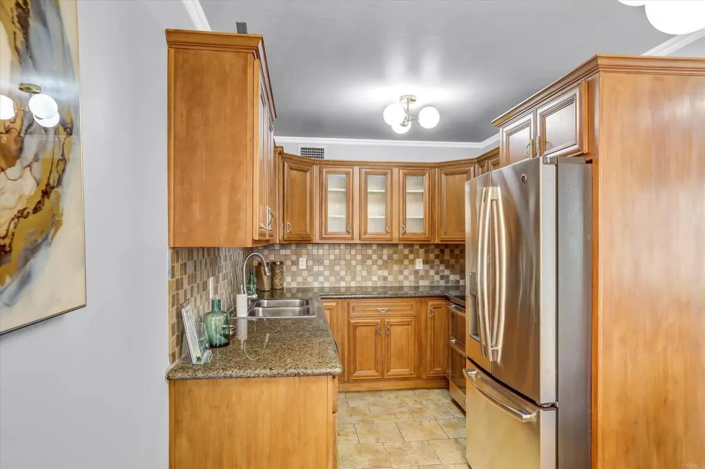 https://cdn.realtyfeed.com/cdn/127/306429885/fd93e9c9984e90428141f3d74b62a45b.webp