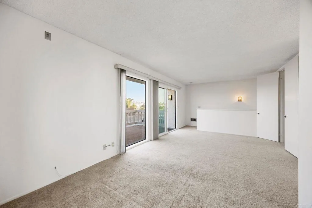 https://cdn.realtyfeed.com/cdn/127/306429886/5f9594883935738c998a3e17a7d36a10.webp