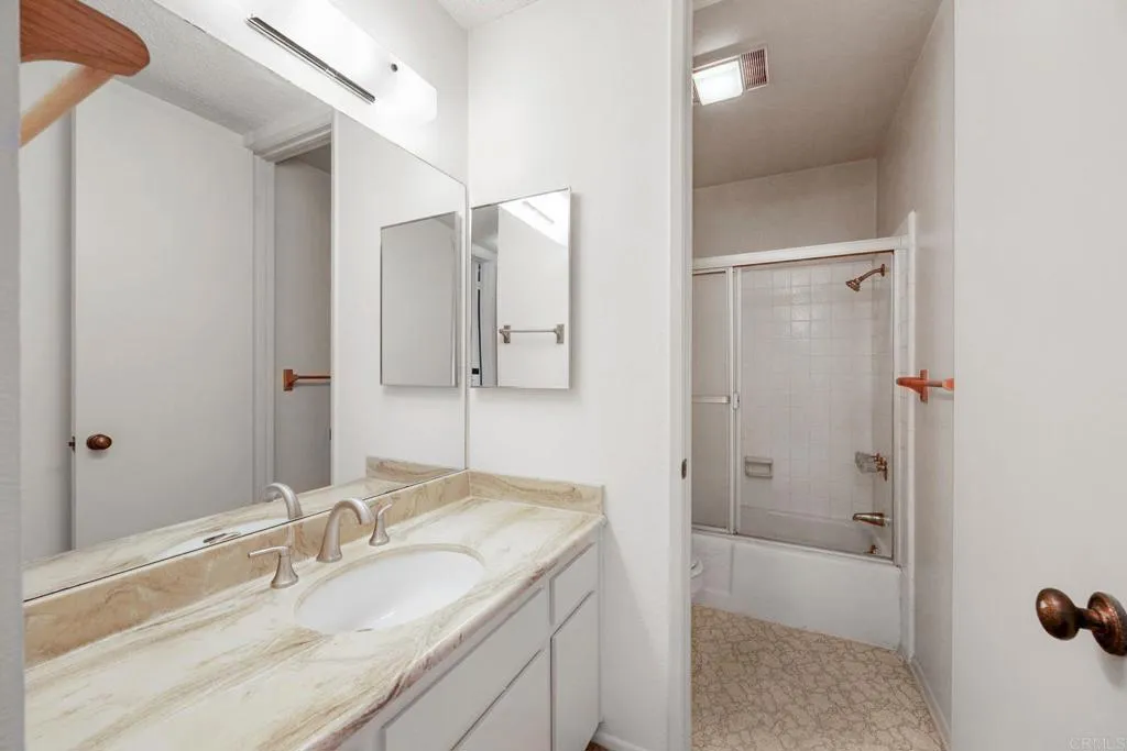 https://cdn.realtyfeed.com/cdn/127/306429886/b514657a07b3db2771872ec36c521600.webp
