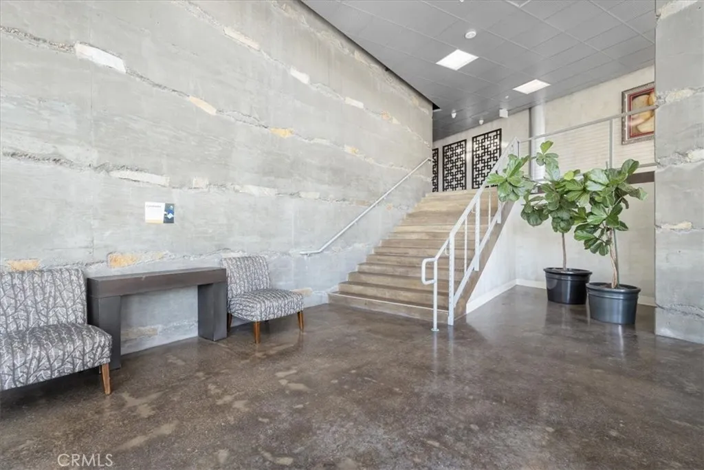 https://cdn.realtyfeed.com/cdn/127/306429986/2dc6569cff48a27685ebd086a4b0e2a1.webp