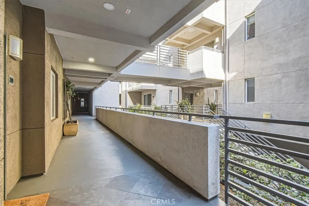 https://cdn.realtyfeed.com/cdn/127/306429986/734b95dec195a3b304a87455313ae0ae.webp