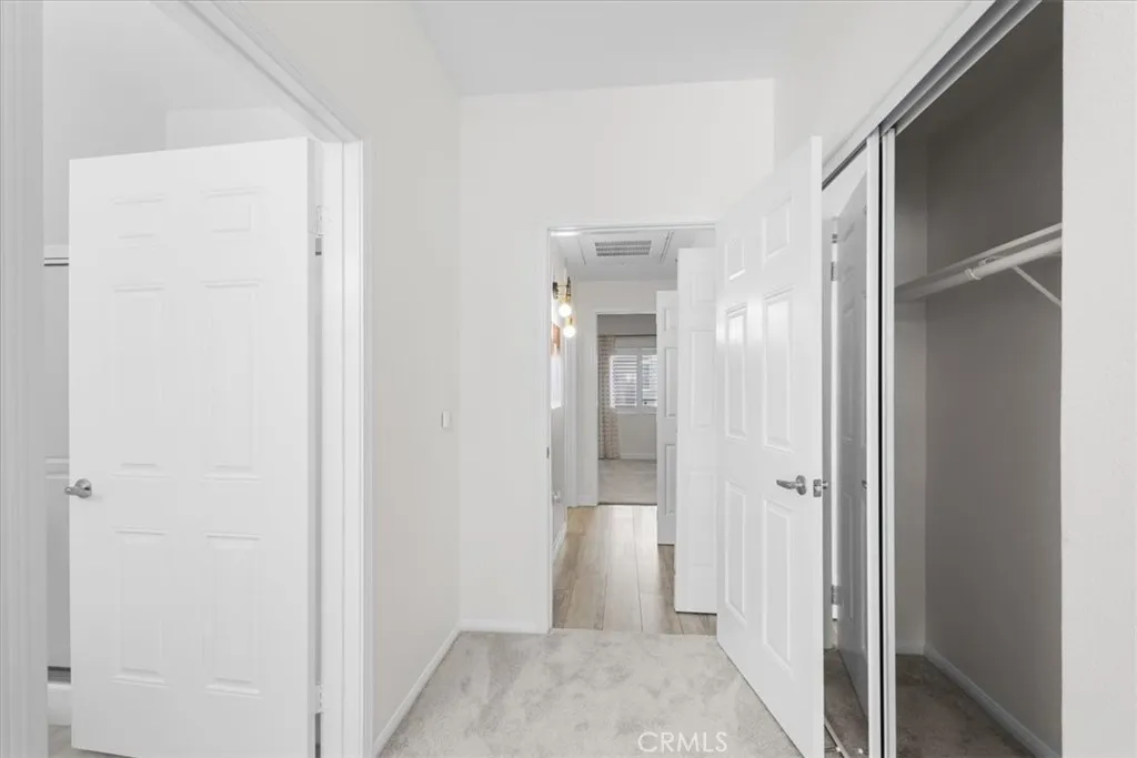https://cdn.realtyfeed.com/cdn/127/306429986/c3ec8b40b0f46351e516c5425f18df66.webp