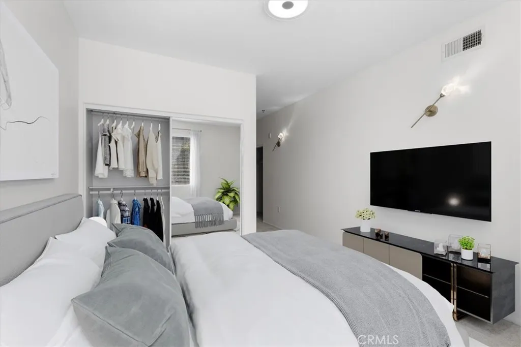 https://cdn.realtyfeed.com/cdn/127/306429986/f1c214c7287fca6714767e50cf27c134.webp