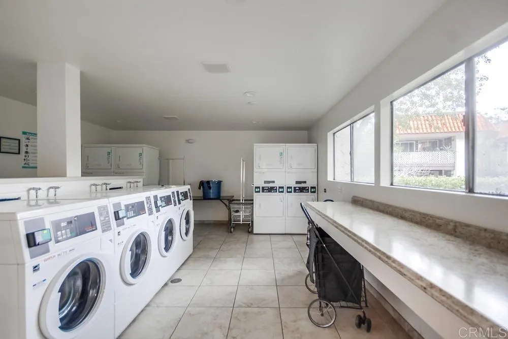 https://cdn.realtyfeed.com/cdn/127/306430005/84682701ce7ed49bbdc5ce9e9642043a.webp