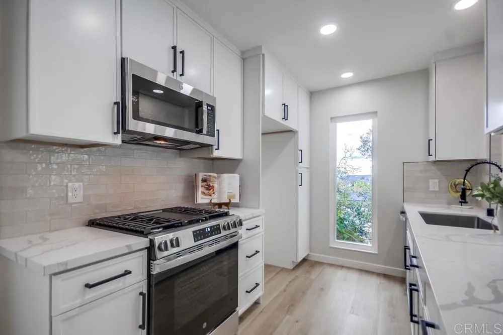 https://cdn.realtyfeed.com/cdn/127/306430005/99cd48cbdf07a9486dfabcf211c93036.webp