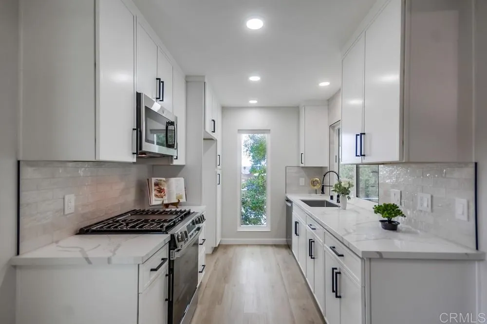 https://cdn.realtyfeed.com/cdn/127/306430005/d6c20cd54f10cd433b4a3d8198c2586e.webp