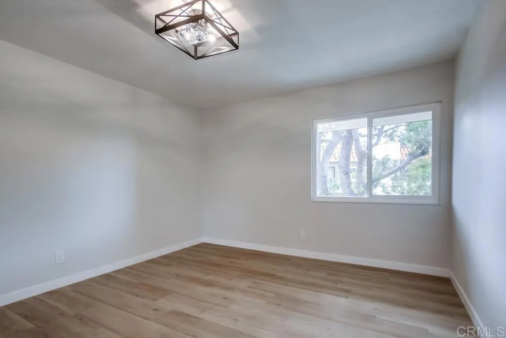 https://cdn.realtyfeed.com/cdn/127/306430005/dab84b273598aea6e3efa8ae6628de47.webp