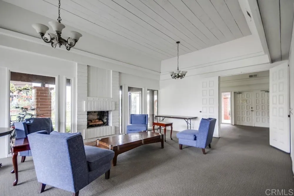 https://cdn.realtyfeed.com/cdn/127/306430005/e6d0f204f9ee62dd8ad115d1b193ba32.webp