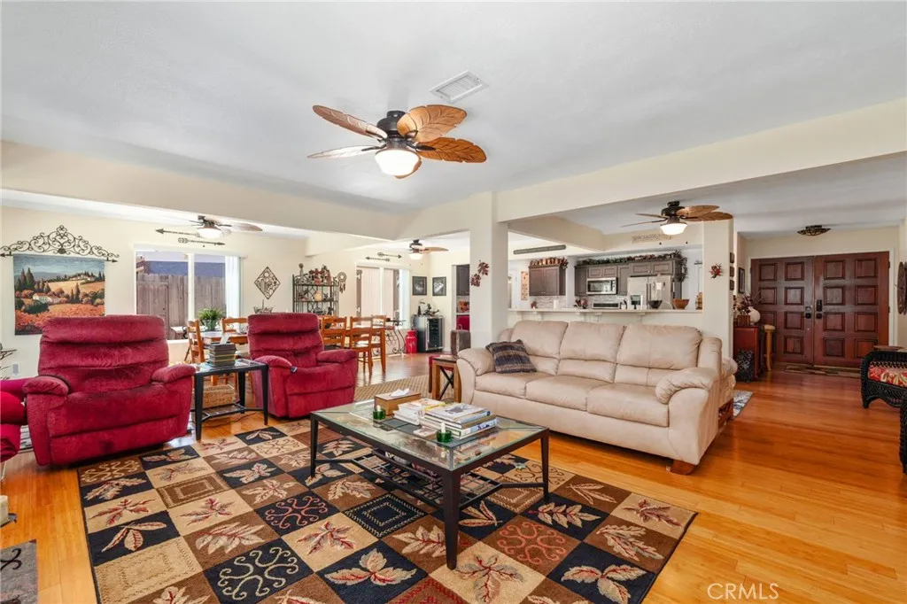 https://cdn.realtyfeed.com/cdn/127/306430288/7d2452f867d69d107e2da888b3805786.webp