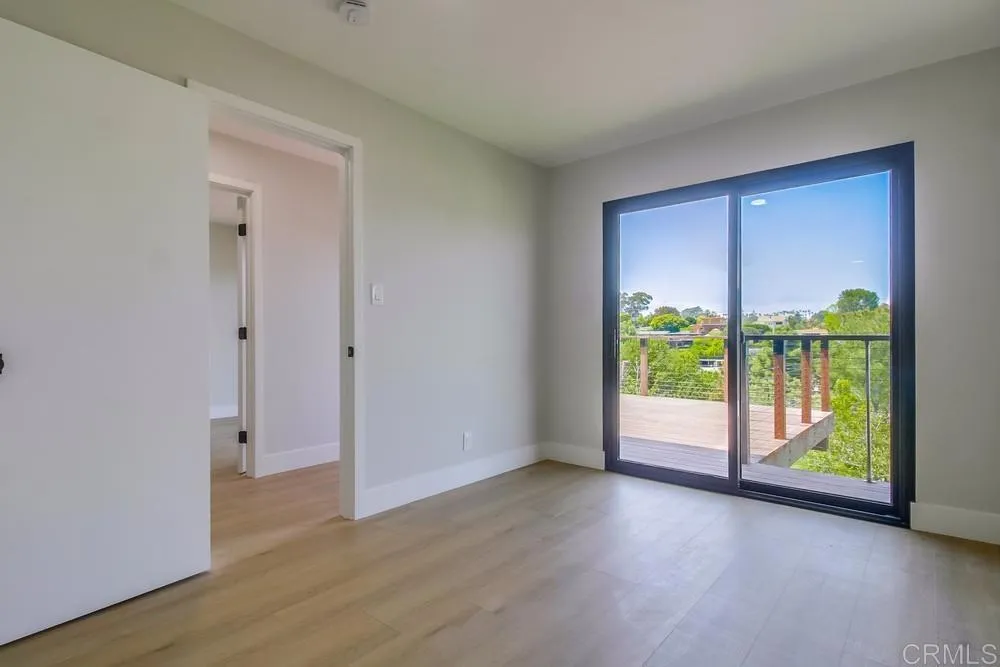 https://cdn.realtyfeed.com/cdn/127/306430360/5d8670614e165152e3e9177c89376a42.webp