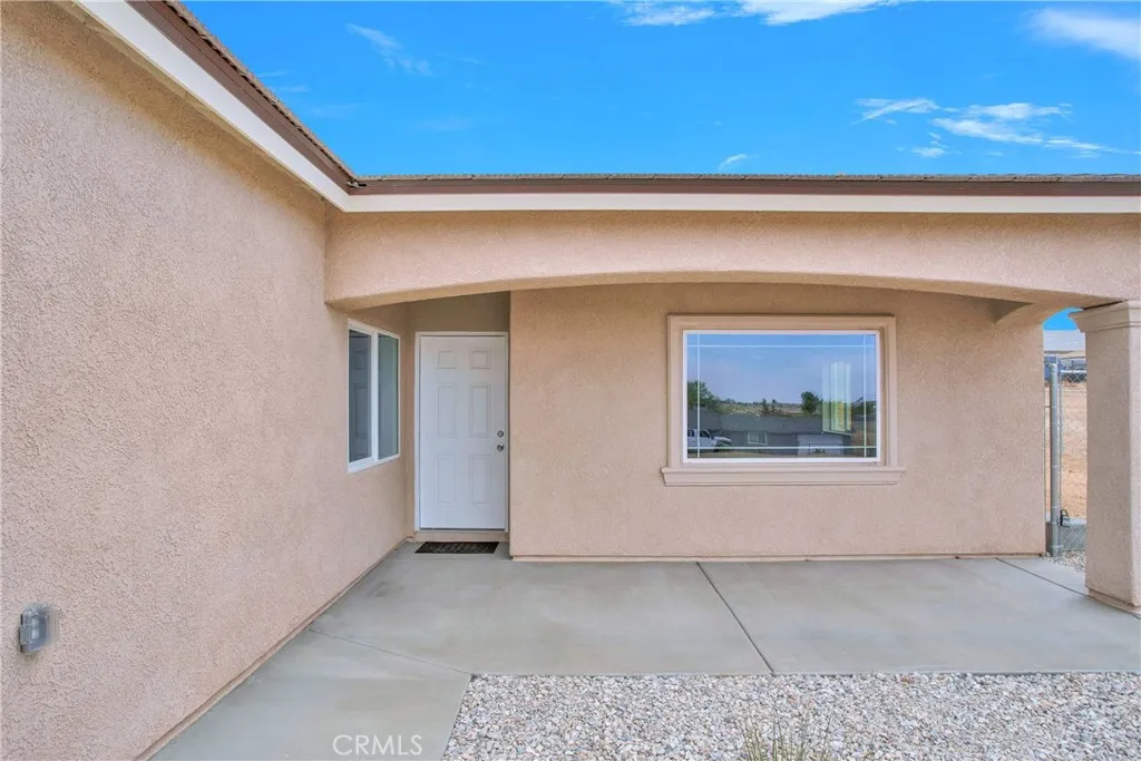 16319 Teton Street, Victorville, Ca 92395 - Photo 4 of 33, Victorville, CA