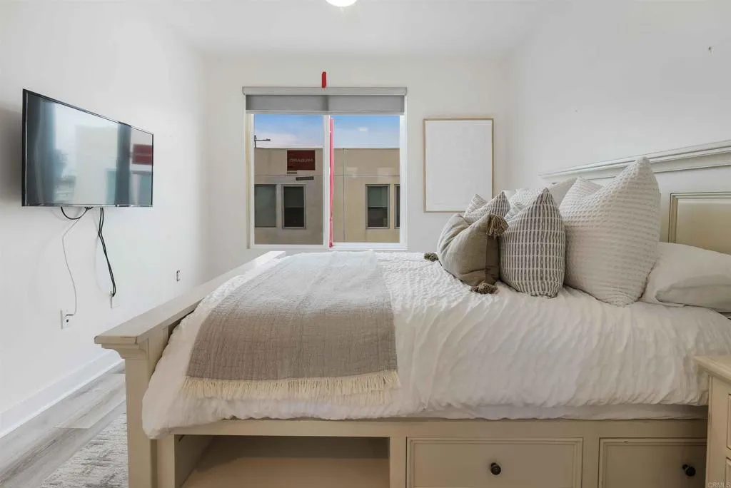 Photo #33: PTP2503196 Listing: Photo #33