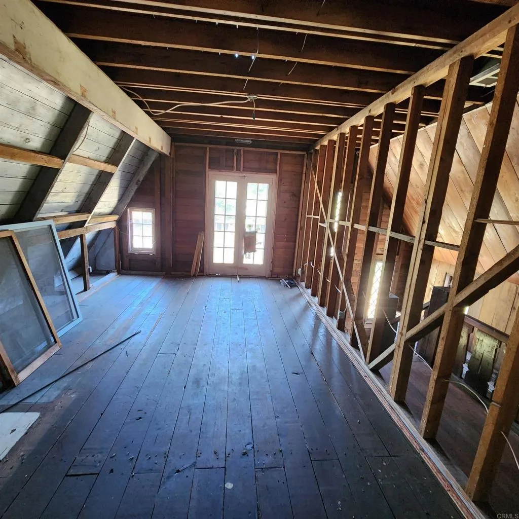 https://cdn.realtyfeed.com/cdn/127/306430496/c0d3cacf9f11d3f07c8db7eaf0b3d0fd.webp
