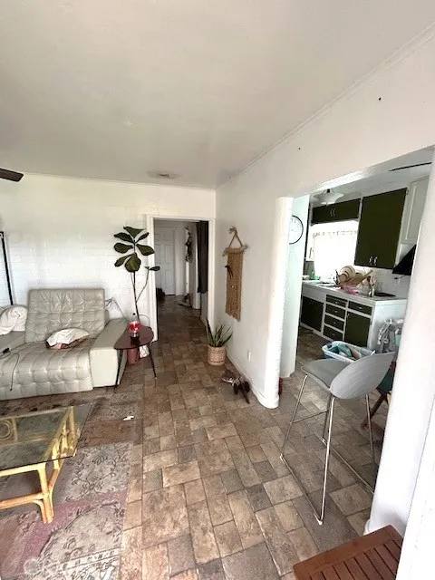 https://cdn.realtyfeed.com/cdn/127/306430733/1aebc62e7a988dc7f15b5cc7f38642b5.webp