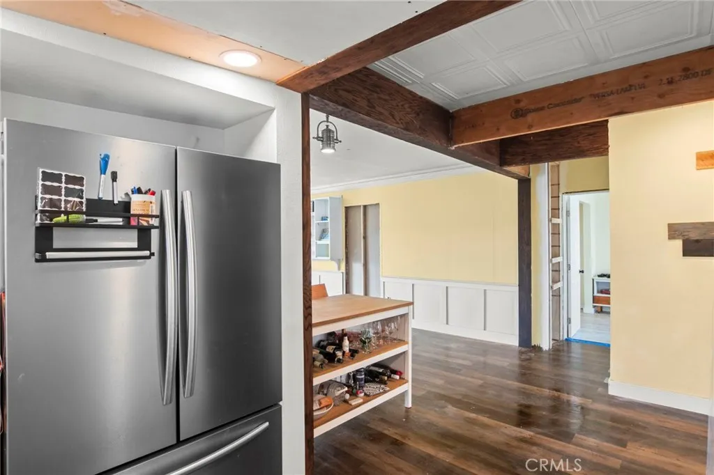 https://cdn.realtyfeed.com/cdn/127/306430733/a661d5feb3dbe887d434efee0ca262da.webp