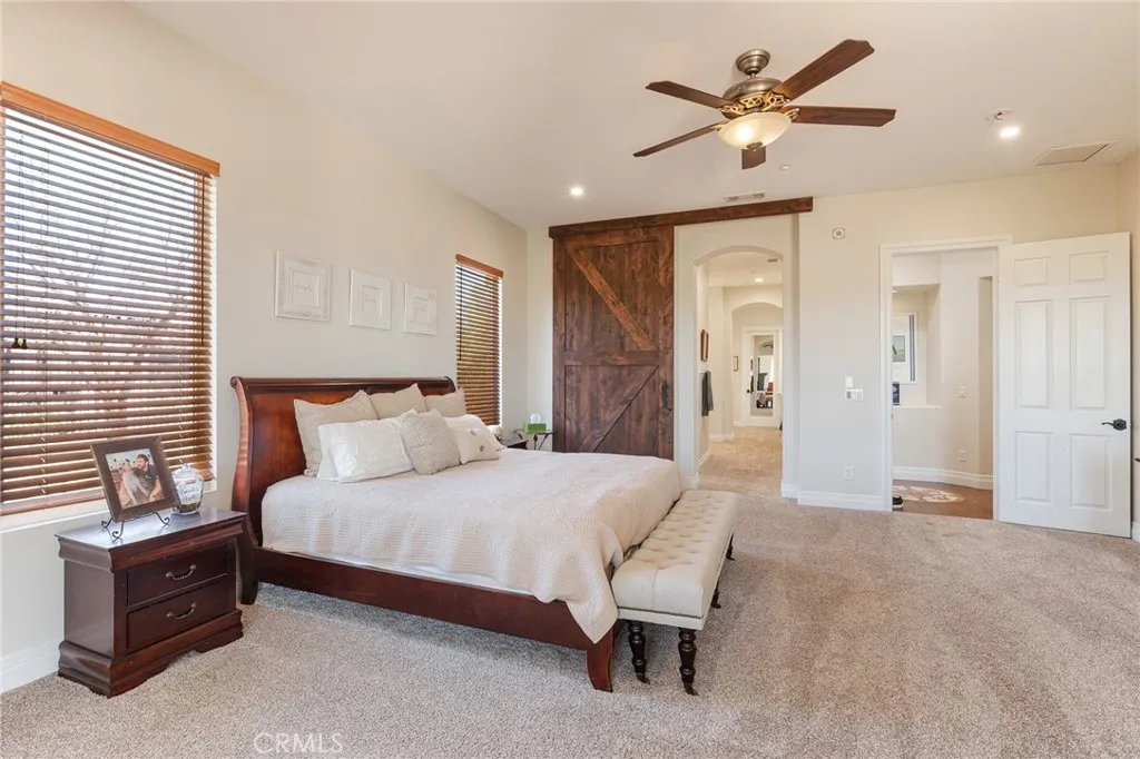 https://cdn.realtyfeed.com/cdn/127/306430820/e720c1661c99357a2f766dc2fb9c1cf1.webp